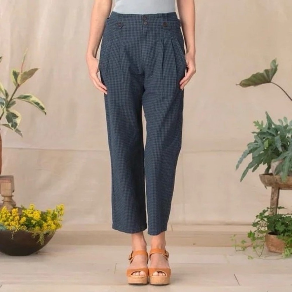 Sundance Vie de Reve NWT Women's Size 10 Navy Check High Rise Paperbag Ankle Pan